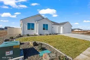 4601 W Oak Ave, Yakima, WA 98903 - #2