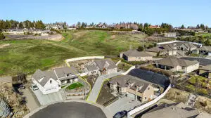 715 N 74th Ave, Yakima, WA 98908 - #2