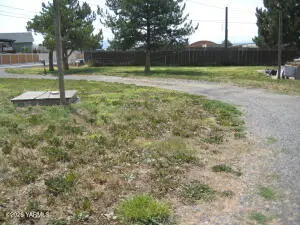 8711 Postma Rd, Yakima, WA 98901 - #3