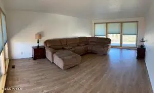 1662 S Euclid Rd, Grandview, WA 98930 - #2