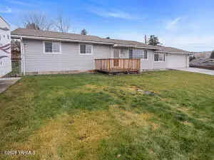 10 S Viking Dr, Selah, WA 98942 - Image #3