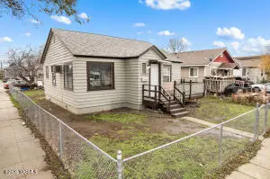 1302 Mckinley Ave, Yakima, WA 98902 - Image #2