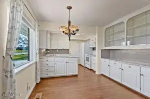 404 N 39th Ave, Yakima, WA 98902 - #2