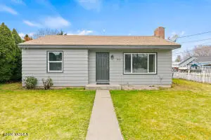 1412 S 18th Ave, Yakima, WA 98902