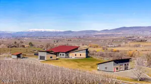 4232 Desmarais Rd, Moxee, WA 98936 - #3