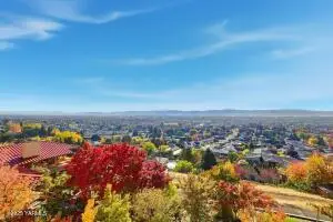 7920 Englewood Crest Dr, Yakima, WA 98908 - #2