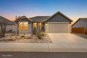 107 Palisade St, Moxee, WA 98936 - #1