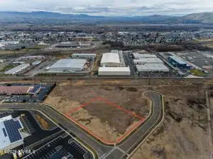 1236 Ahtanum Ridge Dr #12, Union Gap, WA 98903 - #1