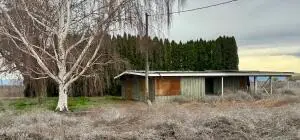 9250 Campbell Rd, Toppenish, WA 98948