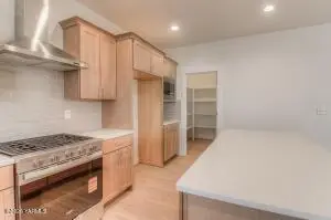 304 N 90th Ave, Yakima, WA 98908 - #3