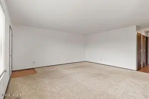 4611 Glenmore Cir #D, Yakima, WA 98908 - #3