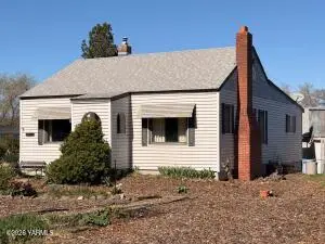 2411 Powerhouse Rd, Yakima, WA 98902