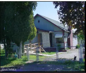 1305 S 7th St, Yakima, WA 98901 - #1