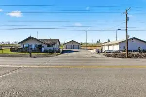 12708 Tieton Dr, Yakima, WA 98908 - #1