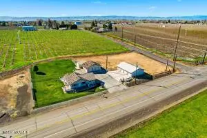 12708 Tieton Dr, Yakima, WA 98908 - #3