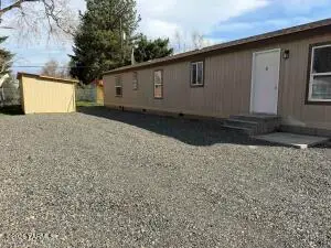 481 1st St, White Swan, WA 98952 - #2