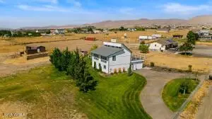 180 Hi Valley View St, Yakima, WA 98901 - #2
