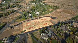 NKA Scenic Vista Ct #2-5, Yakima, WA 98908 - #1