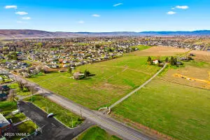 NKA 64th Ave, Yakima, WA 98903 - #3