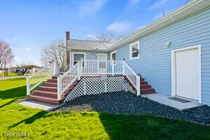 505 Schooley Rd, Zillah, WA 98953 - #2