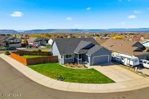 810 Overbluff Ln, Yakima, WA 98901 - #2