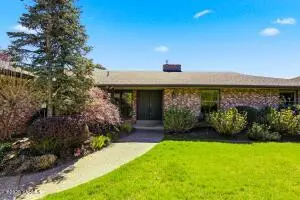 6004 Douglas Dr, Yakima, WA 98908 - #1