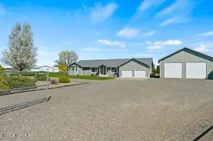 7707 Emma Ln, Yakima, WA 98903 - #1