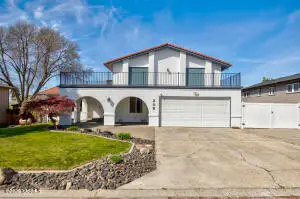 308 Westridge Dr, Grandview, WA 98930 - #1