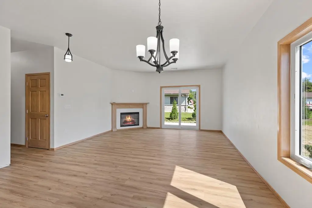 105 N 15th Dr #3, Sturgeon Bay, WI 54235 - Image #1