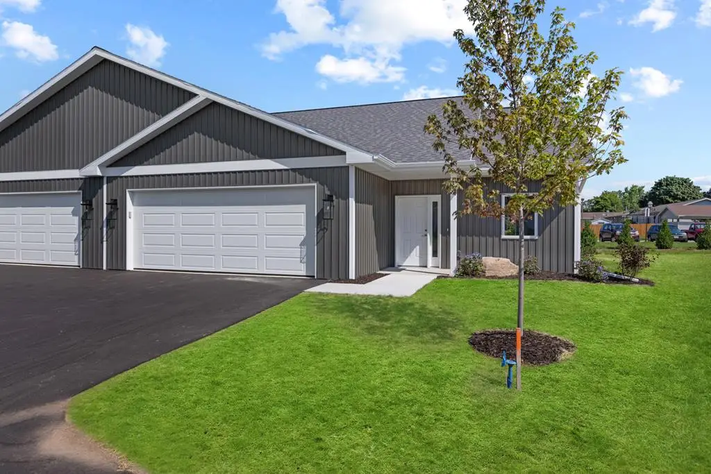 127 N 15th Dr #8, Sturgeon Bay, WI 54235 - #1