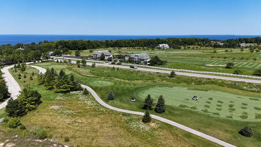 5244 Cobblestone Circle #25, Egg Harbor, WI 54209 - Image #2