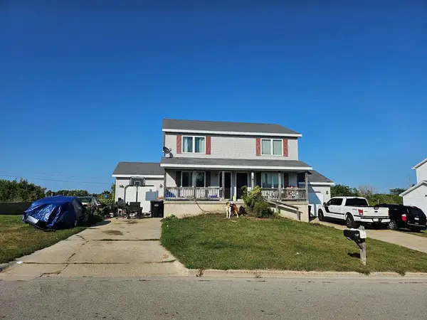 628-630 Walnut Dr, Sturgeon Bay, WI 54235