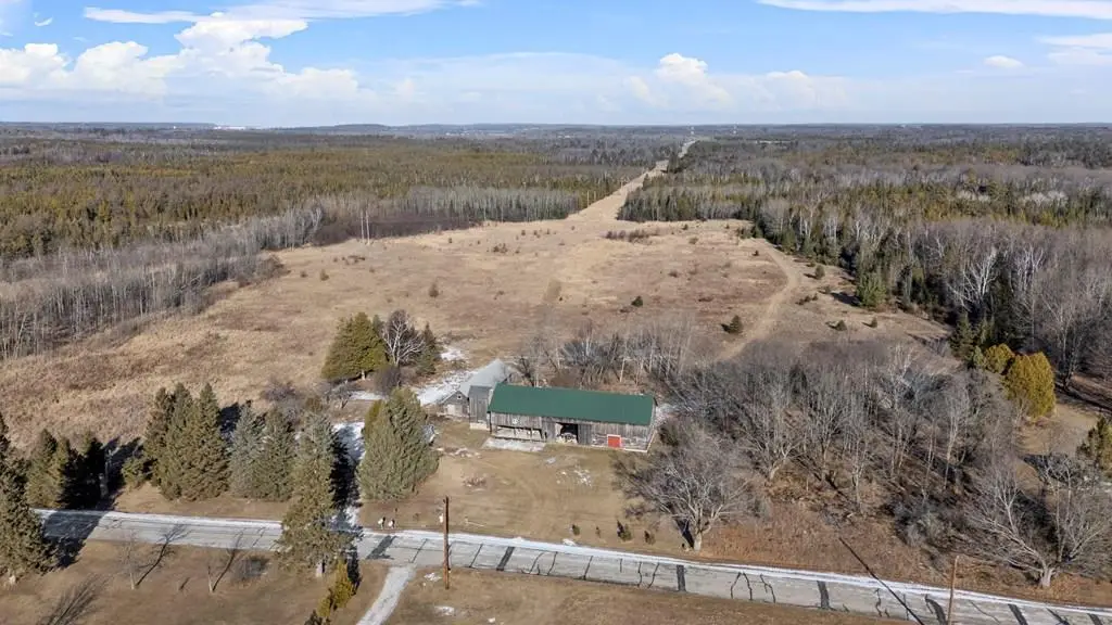 5378 Silverdale Rd, Sturgeon Bay, WI 54235 - Image #1