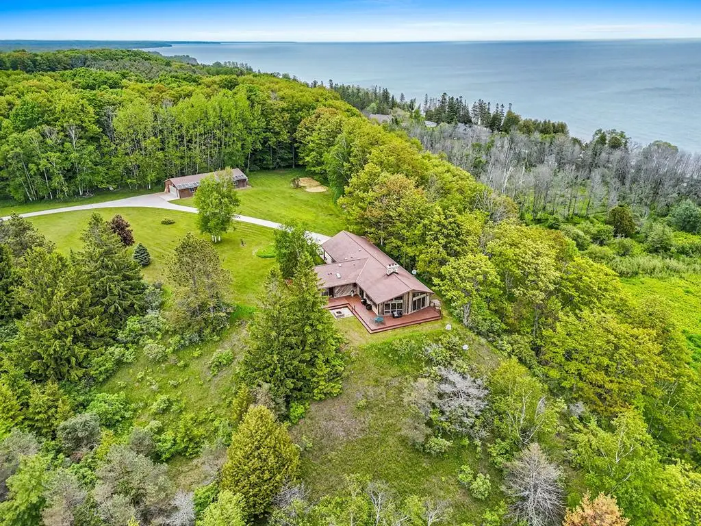 1000 County Rd U, Sturgeon Bay, WI 54235 - Image #1