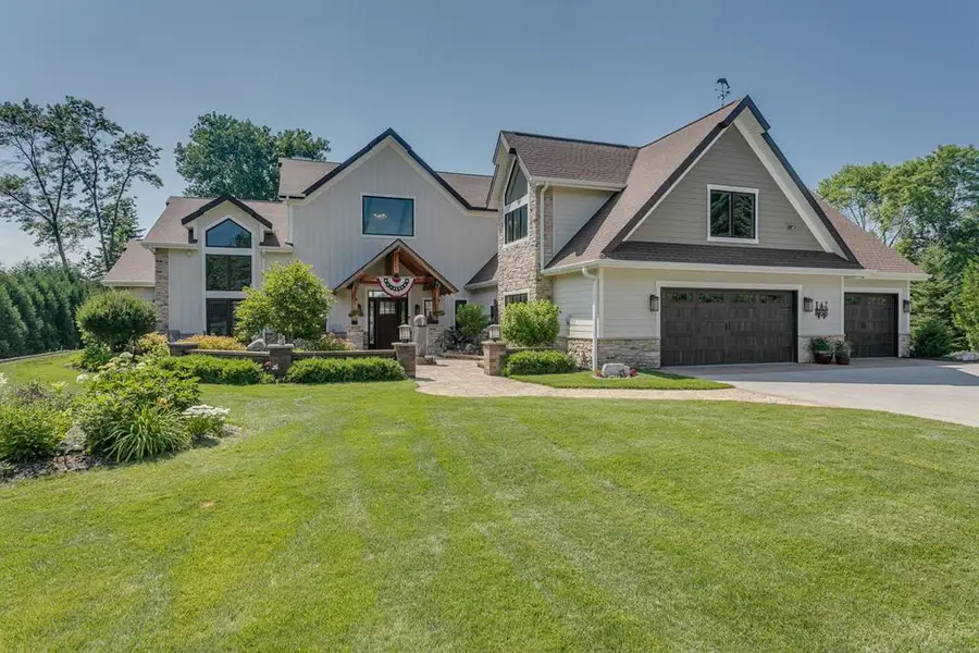 3765 Bay Shore Dr, Sturgeon Bay, WI 54235 - Image #3