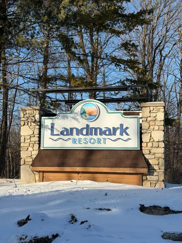 4940 Landmark Cir #3330, Egg Harbor, WI 54209