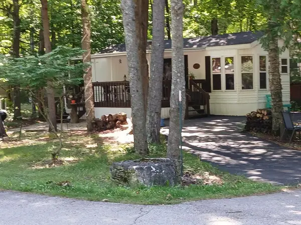 3696 Topaz Ln #117, Sturgeon Bay, WI 54235