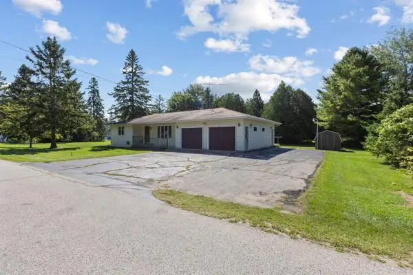 3801 E Whitefish Bay Rd, Sturgeon Bay, WI 54235 - Image #1