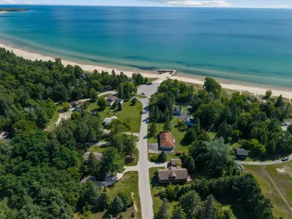 3801 E Whitefish Bay Rd, Sturgeon Bay, WI 54235 - Image #3