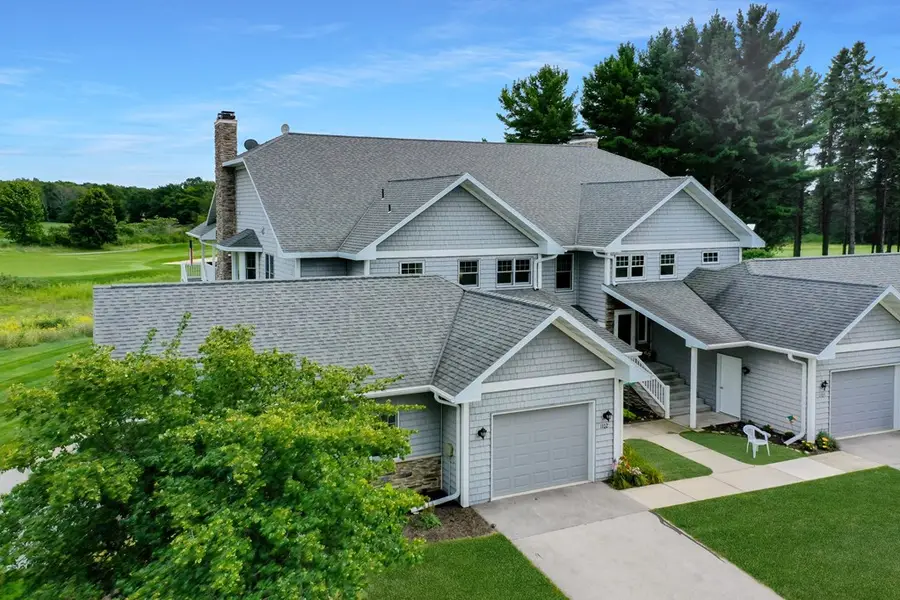 6950 Cobblestone Rd #1102, Egg Harbor, WI 54209 - Image #3