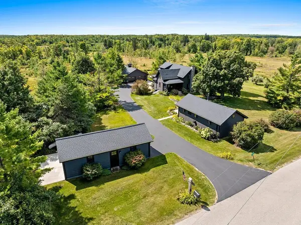 633 Isle View Rd, Ellison Bay, WI 54210