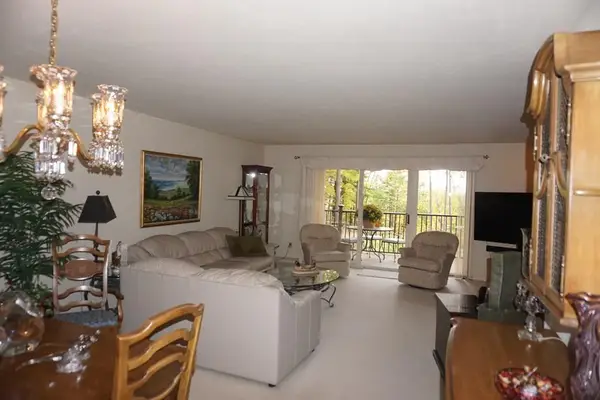 4612 E Bay Shore Cir #F3, Sturgeon Bay, WI 54235