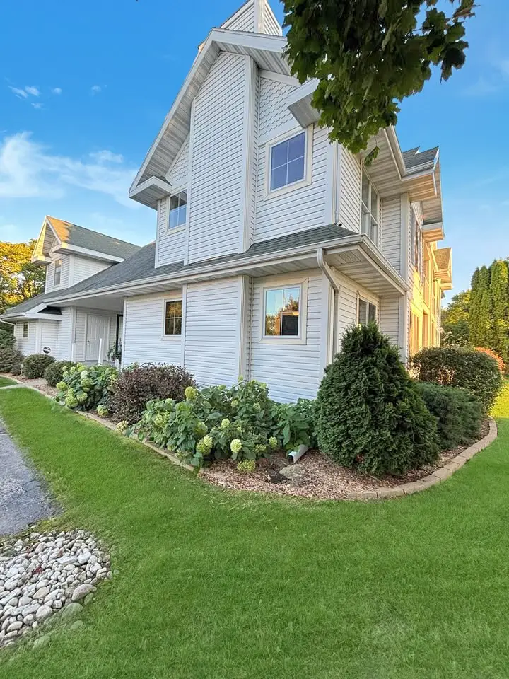 4570 Eames Farm Ln #S3, Egg Harbor, WI 54209 - Image #3