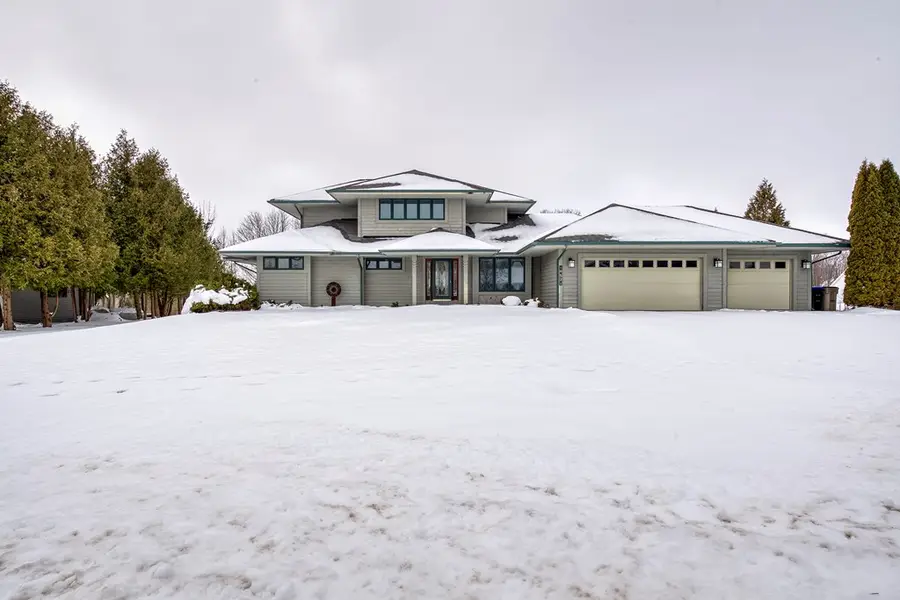 10521 Cherrywood Ct, Sister Bay, WI 54234 - Image #2