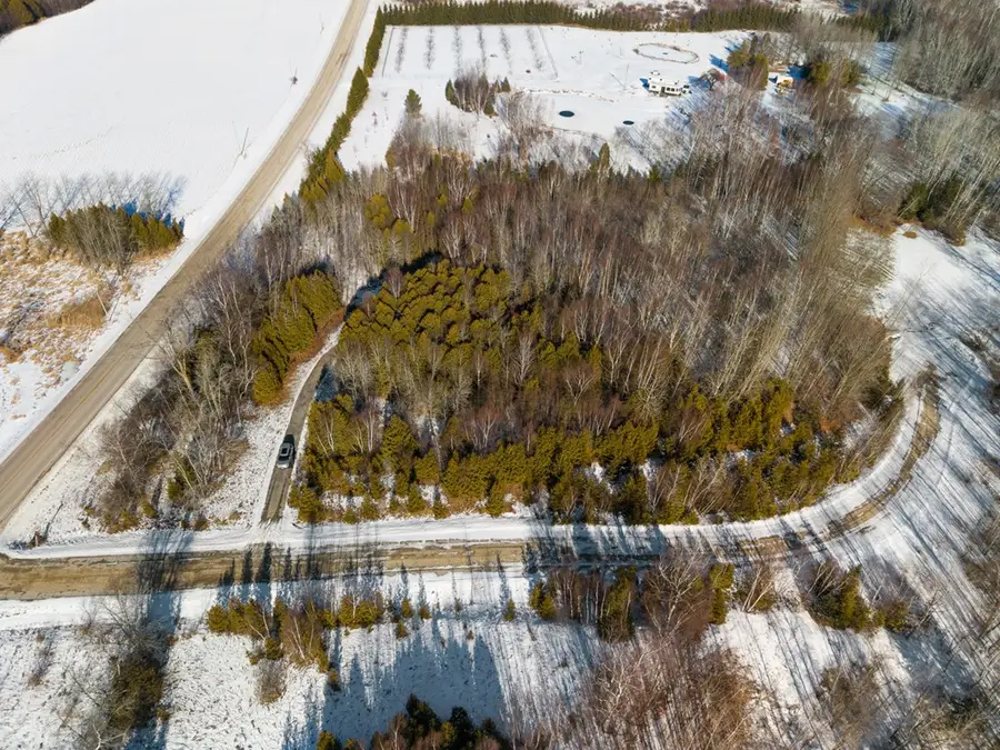 2 Bluff View Ct, Algoma, WI 54201 - Image #3