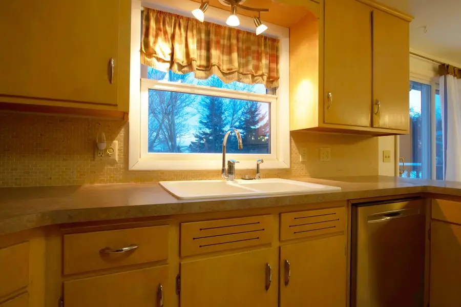 1224 Fremont St, Algoma, WI 54201 - Image #3