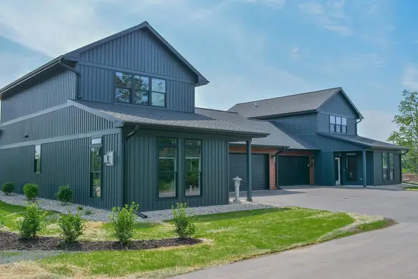 4112 Choke Cherry Ln Unit 201 #201, Fish Creek, WI 54212