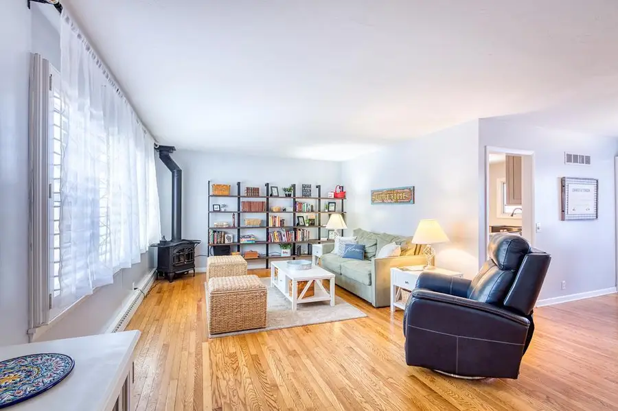 10804 Bay Shore Dr, Sister Bay, WI 54234 - #2