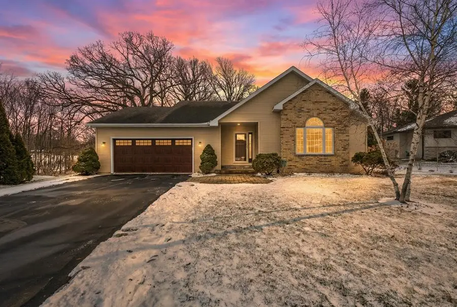 5366 Sand Beach Dr #6, Luxemburg, WI 54217 - #2