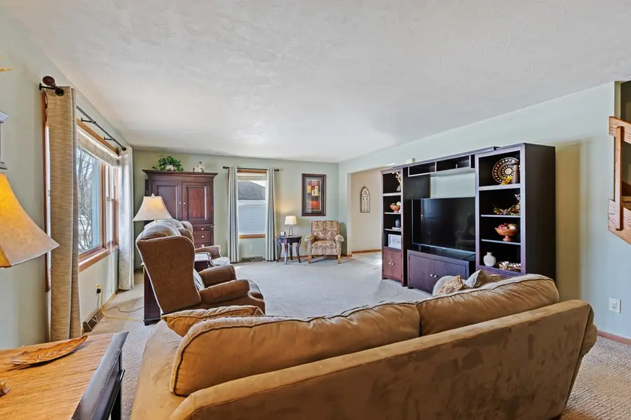 355 N 15th Dr, Sturgeon Bay, WI 54235 - #2